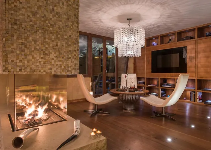 Peak - Your Own Private Luxury - Includes Professional Staff And Catering - Voted World's 木屋