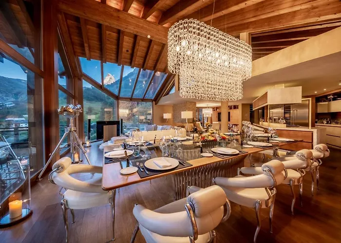 Peak - Your Own Private Luxury - Includes Professional Staff And Catering - Voted World's