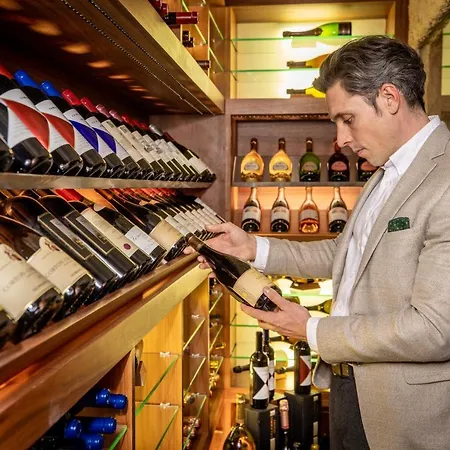 Peak - Your Own Private Luxury - Includes Professional Staff And Catering - Voted World's * 체르마트