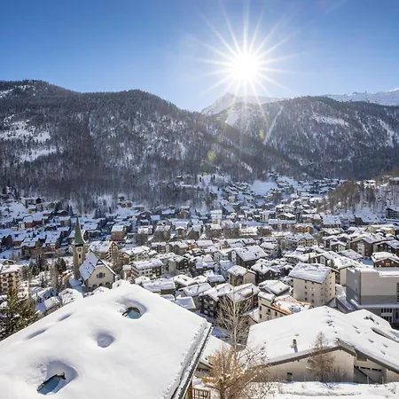 Peak - Your Own Private Luxury - Includes Professional Staff And Catering - Voted World's Шале Церматт
